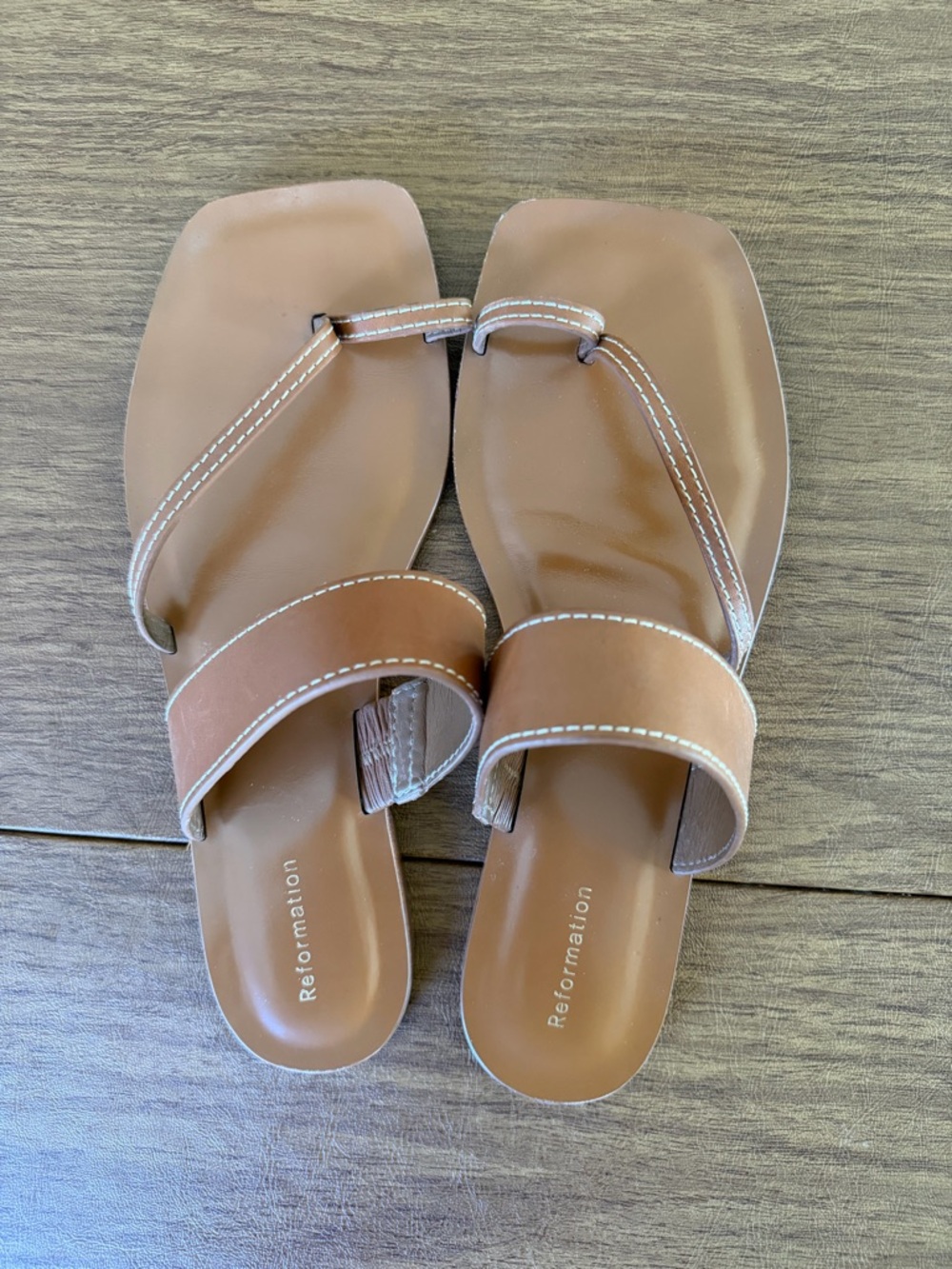 Reformation Brown Leather Square-Toe Thong Sandals